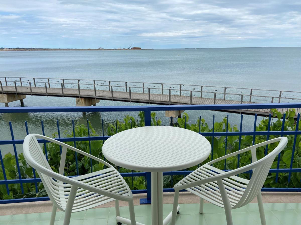 Hotel Restaurant Juanito Platja Sant Carlos de la Ràpita エクステリア 写真