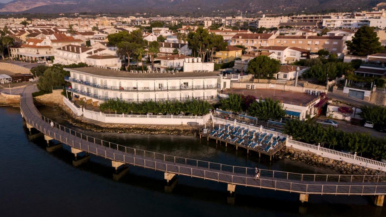 Hotel Restaurant Juanito Platja Sant Carlos de la Ràpita エクステリア 写真