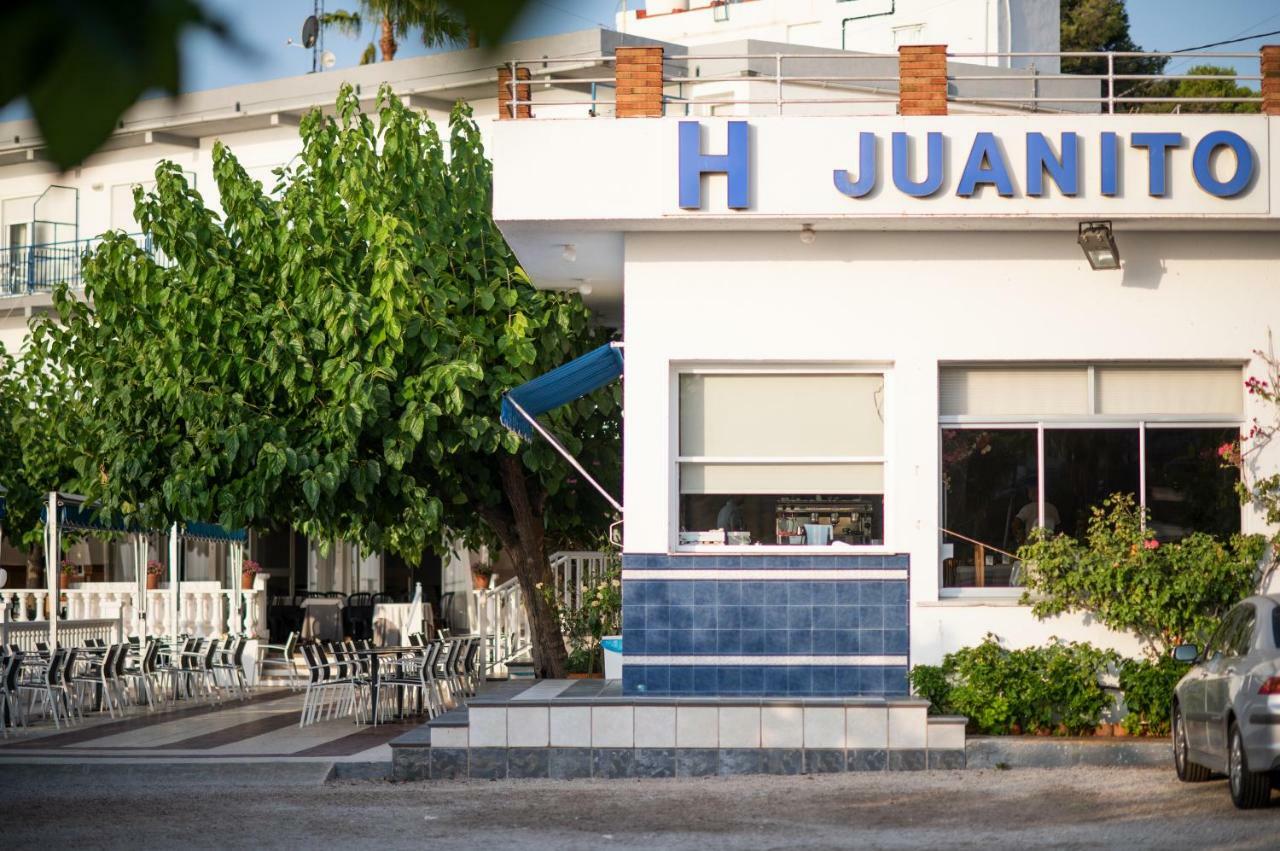 Hotel Restaurant Juanito Platja Sant Carlos de la Ràpita エクステリア 写真